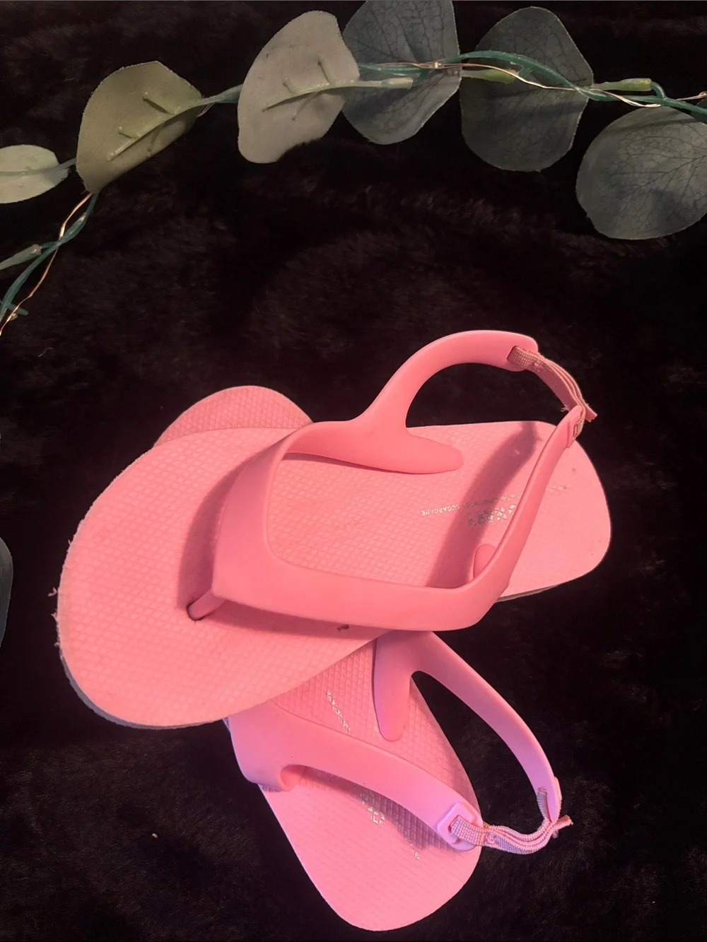Old Navy Pink Backstrap Flip Flops for Kids